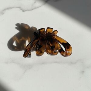 Tortoiseshell Hair Small Claw Clip (New)